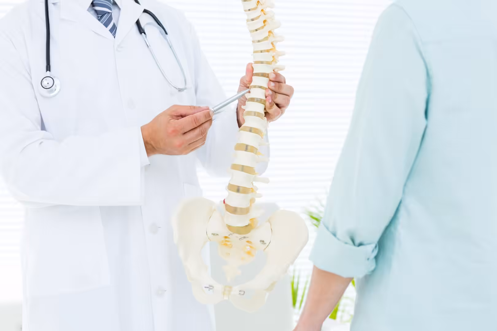 Spine surgeon in Puerto Vallarta Dr. Ricardo Martínez Spine surgeon in Puerto Vallarta Dr. Ricardo Martínez